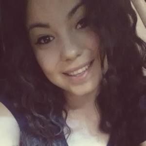 Meet your Posher, Edith